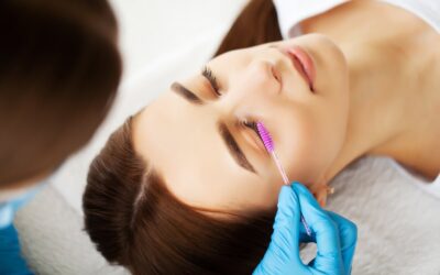 Jak długo trwa proces usuwania makijażu permanentnego?