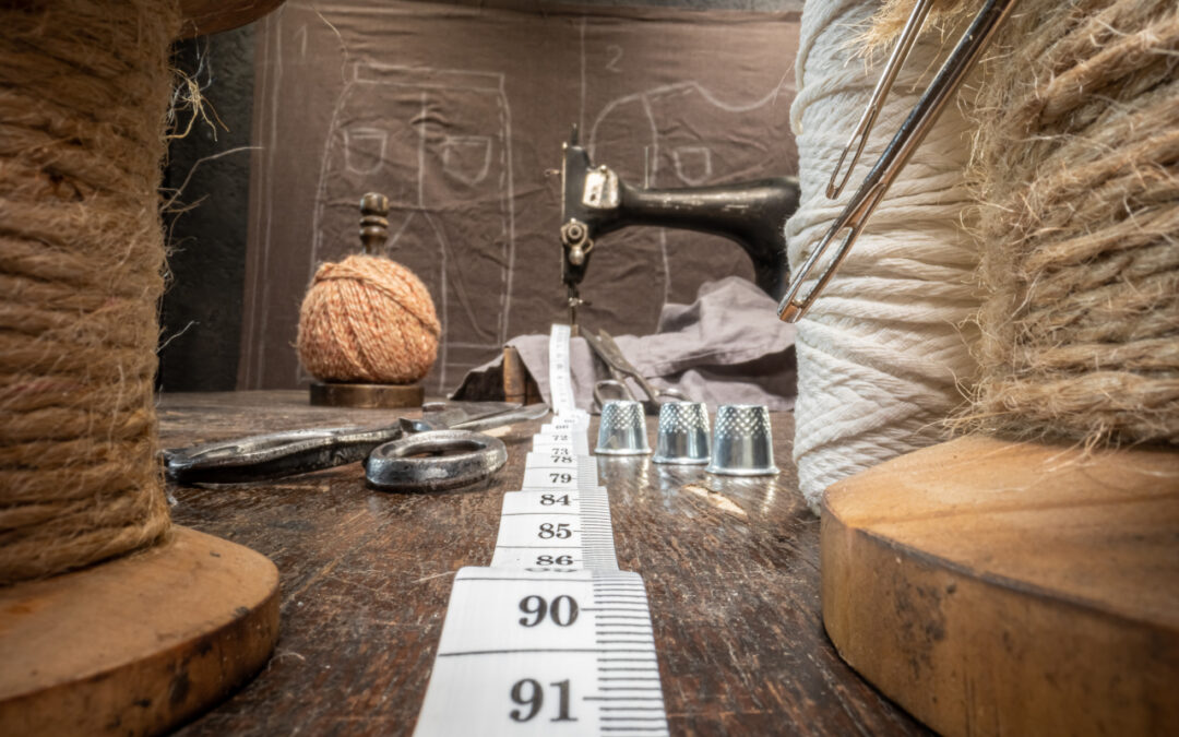 Domowy warsztat krawiecki – jak stworzyć kreatywne miejsce do szycia na długie zimowe wieczory